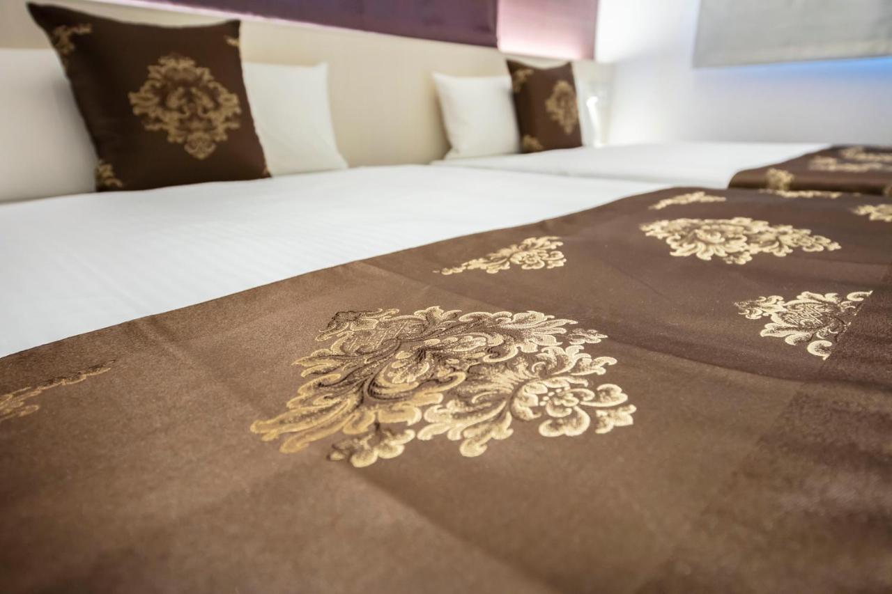 GRAND BASE Okayama Ekimae Lejlighedshotel Eksteriør billede