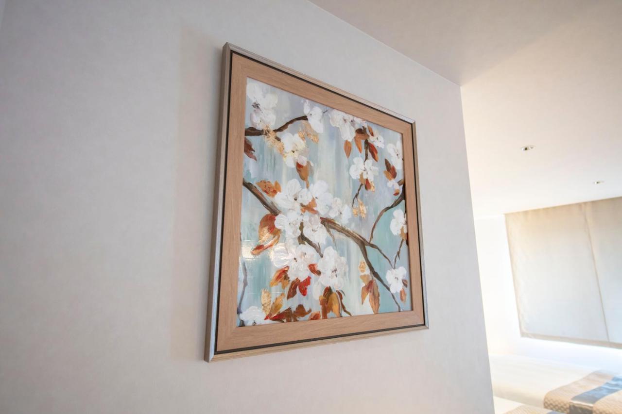 GRAND BASE Okayama Ekimae Lejlighedshotel Eksteriør billede